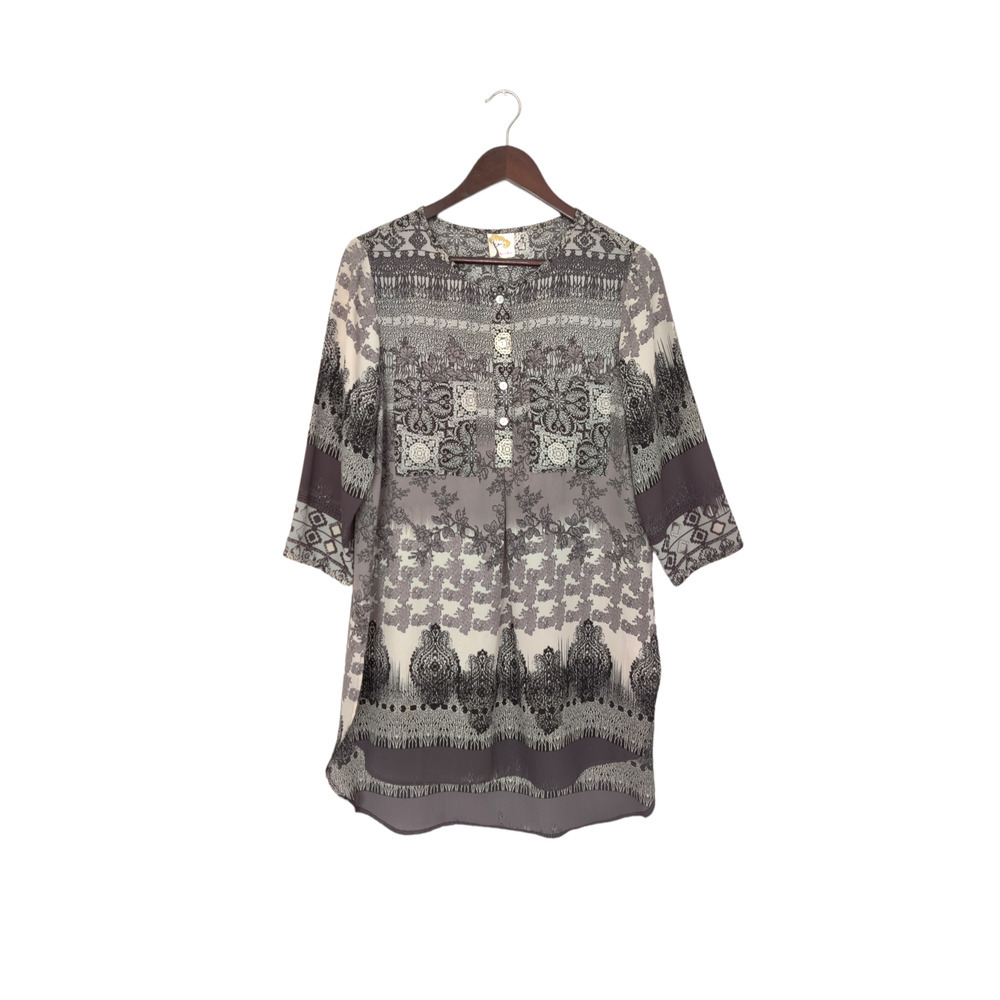Fig and Flower Gray White Black Floral High Low 3/4 Sleeve‎ Tunic Blouse Top M